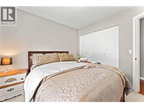 2934 Juniper Crescent, Sorrento, BC 