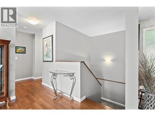 2934 Juniper Crescent, Sorrento, BC 