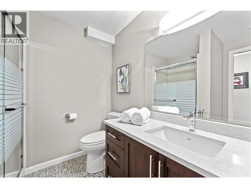 2934 Juniper Crescent, Sorrento, BC 