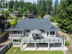 2934 Juniper Crescent Sorrento, BC V0E 2W2