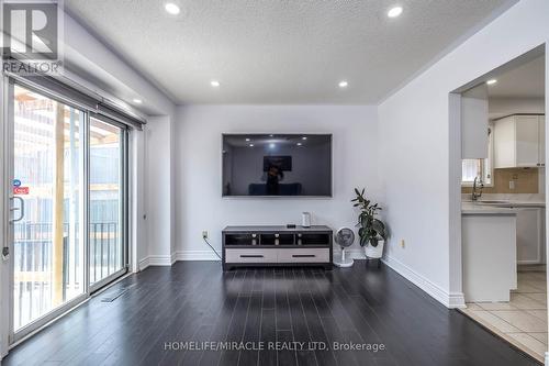 17 Baha Crescent, Brampton, ON 