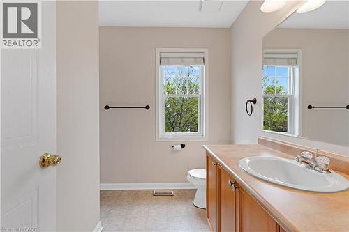 92 Baggs Crescent, Cambridge, ON 