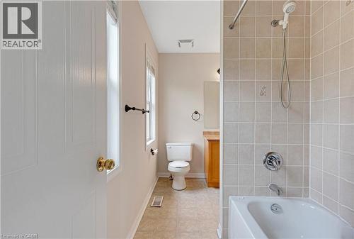 92 Baggs Crescent, Cambridge, ON 