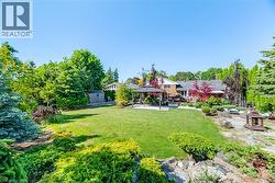 14 PLAINSMAN Road  Mississauga, ON L5N 1C5