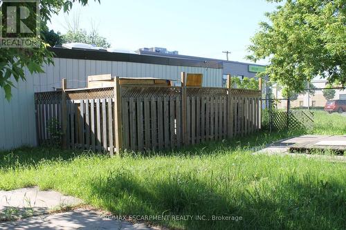 127 Robins Avenue, Hamilton, ON 