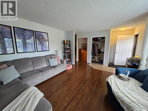 9 Stack Crescent, Meadow Lake, SK 