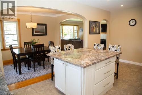 42 Hawthorne Avenue, Simcoe, ON - Indoor Photo Showing Dining Room