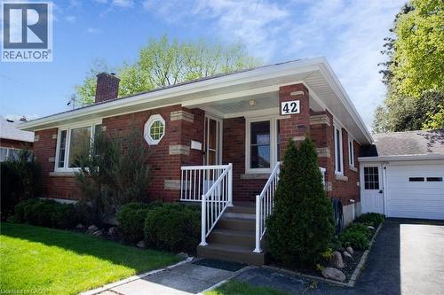 42 Hawthorne Avenue, Simcoe, ON - Outdoor