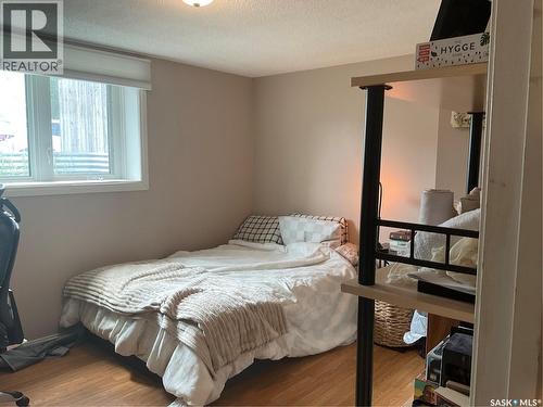 302 Dunlop Street, Saskatoon, SK 