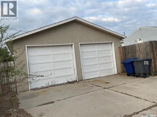 302 Dunlop Street, Saskatoon, SK 