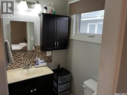 206 3Rd Avenue W, Canora, SK 