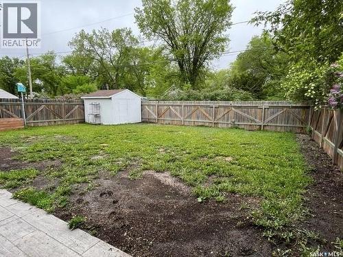 206 3Rd Avenue W, Canora, SK 