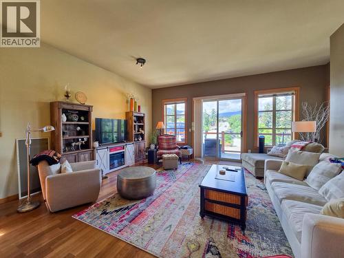 905 7Th Avenue Unit# 201, Invermere, BC 