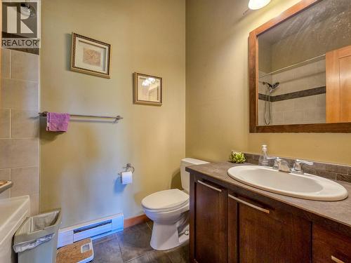 905 7Th Avenue Unit# 201, Invermere, BC 