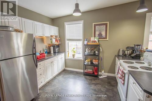49 Main Street, Kawartha Lakes (Bobcaygeon), ON 
