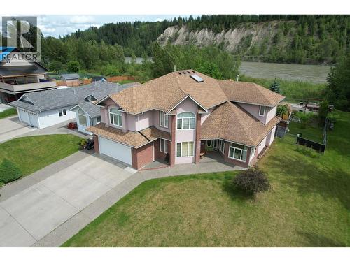 894 ROLPH STREET  Quesnel, BC V2J 3M1