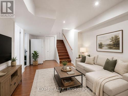 6157 Snowy Owl Crescent, Mississauga, ON 