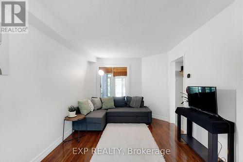 6157 Snowy Owl Crescent, Mississauga, ON 