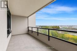 1106 - 9245 JANE STREET Vaughan, ON L6A 1H7