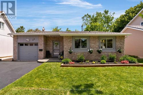 49 NOAM DRIVE  Barrie, ON L4N 4N4