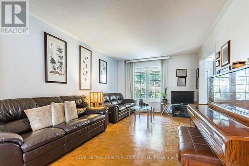 1520 Roseway Drive, Mississauga, ON 