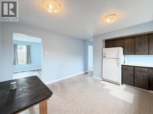 18-20 Harper Street, Faro, YT 