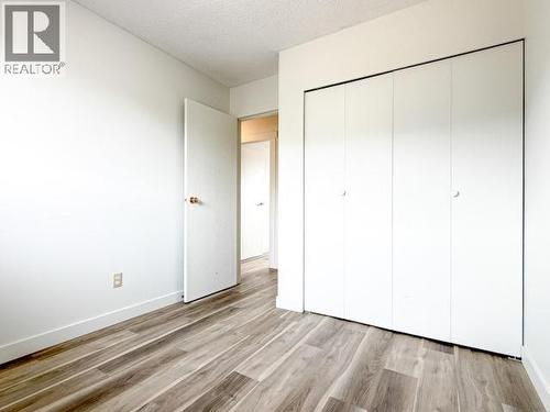 18-20 Harper Street, Faro, YT 