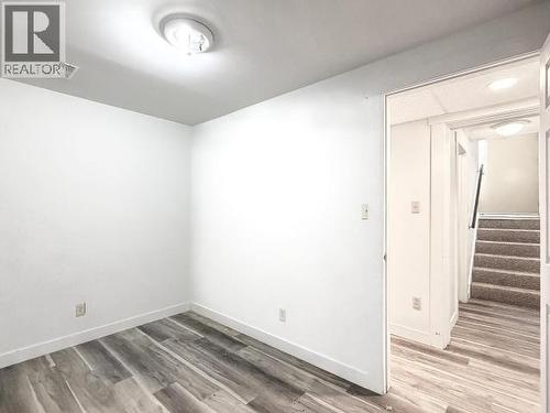 18-20 Harper Street, Faro, YT 