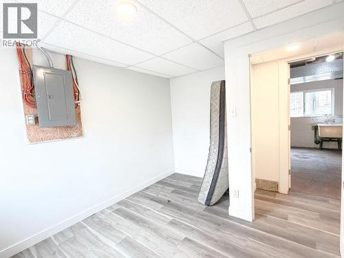 18-20 Harper Street, Faro, YT 