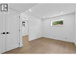 Basement Living Area - 