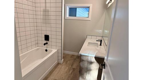 5072 Berland Bend, Windermere, BC 
