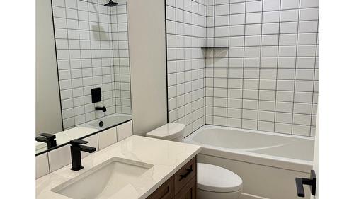 5072 Berland Bend, Windermere, BC 