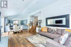 26 HOSTEIN DRIVE  Hamilton, ON L9G 2S5