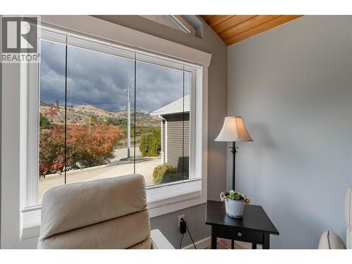 Living room - 6763 Meadows Drive, Oliver, BC - Indoor