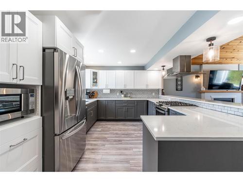 Kitchen main level - 6763 Meadows Drive, Oliver, BC - Indoor Photo Showing Kitchen With Upgraded Kitchen