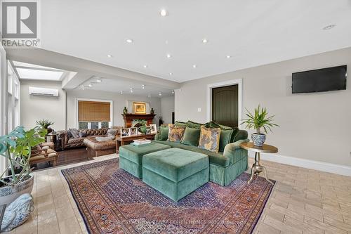 21 Fifeshire Road, Toronto, ON 
