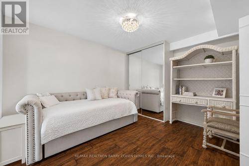 21 Fifeshire Road, Toronto, ON 