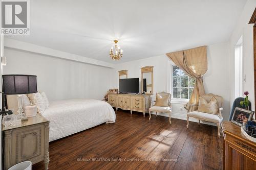 21 Fifeshire Road, Toronto, ON 