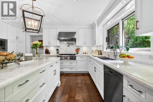277 Shoreacres Road, Burlington, ON 