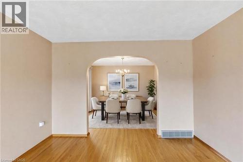 Virtually Staged - 26 Adorn Court, Hamilton, ON 