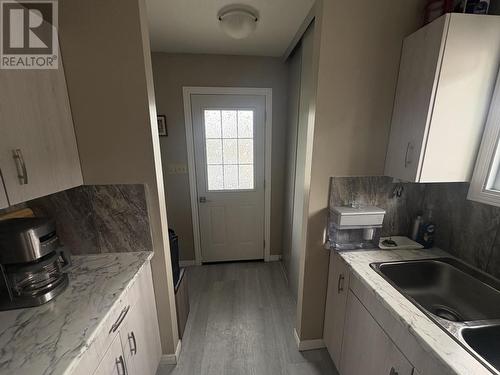 14 Albert St, Elliot Lake, ON 