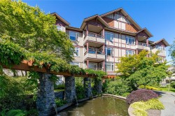 #308E-1115 Craigflower Rd Esquimalt, BC V9A 7R1