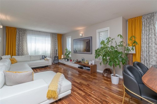 749 Marchmont Rd, Duncan, BC 