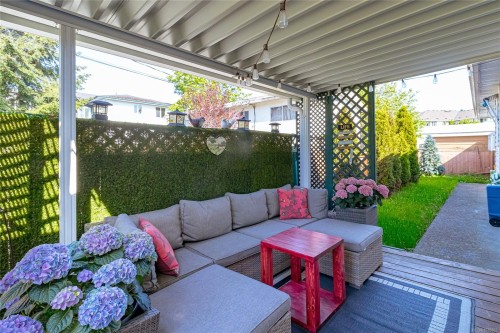 749 Marchmont Rd, Duncan, BC 