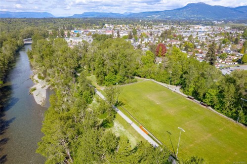 749 Marchmont Rd, Duncan, BC 