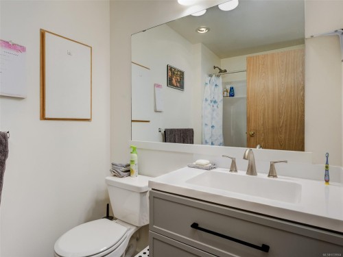#65-4125 Interurban Rd, Saanich, BC 