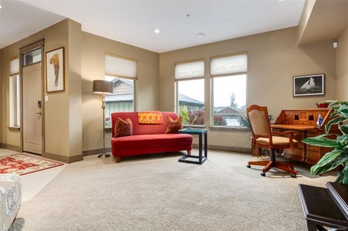 #102-5418 Jacobs Lane, Nanaimo, BC 