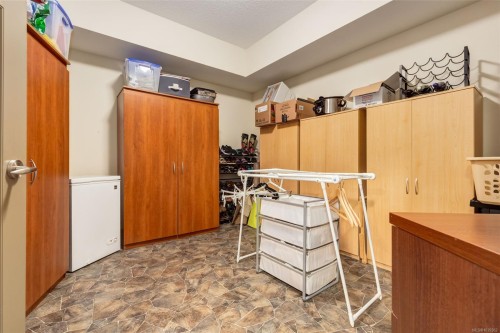 #102-5418 Jacobs Lane, Nanaimo, BC 