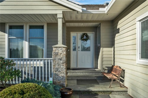 2984 Thurston Pl, Campbell River, BC 