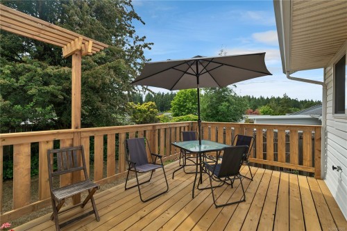 755 Kit Cres, Campbell River, BC 